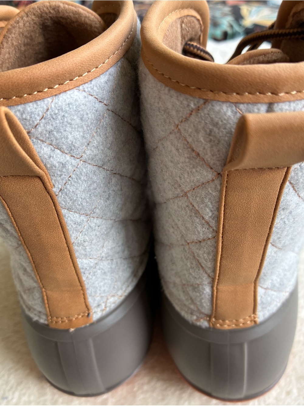 Women’s Size 10 Waterproof Suede Winter Boots - Picture 3 of 4